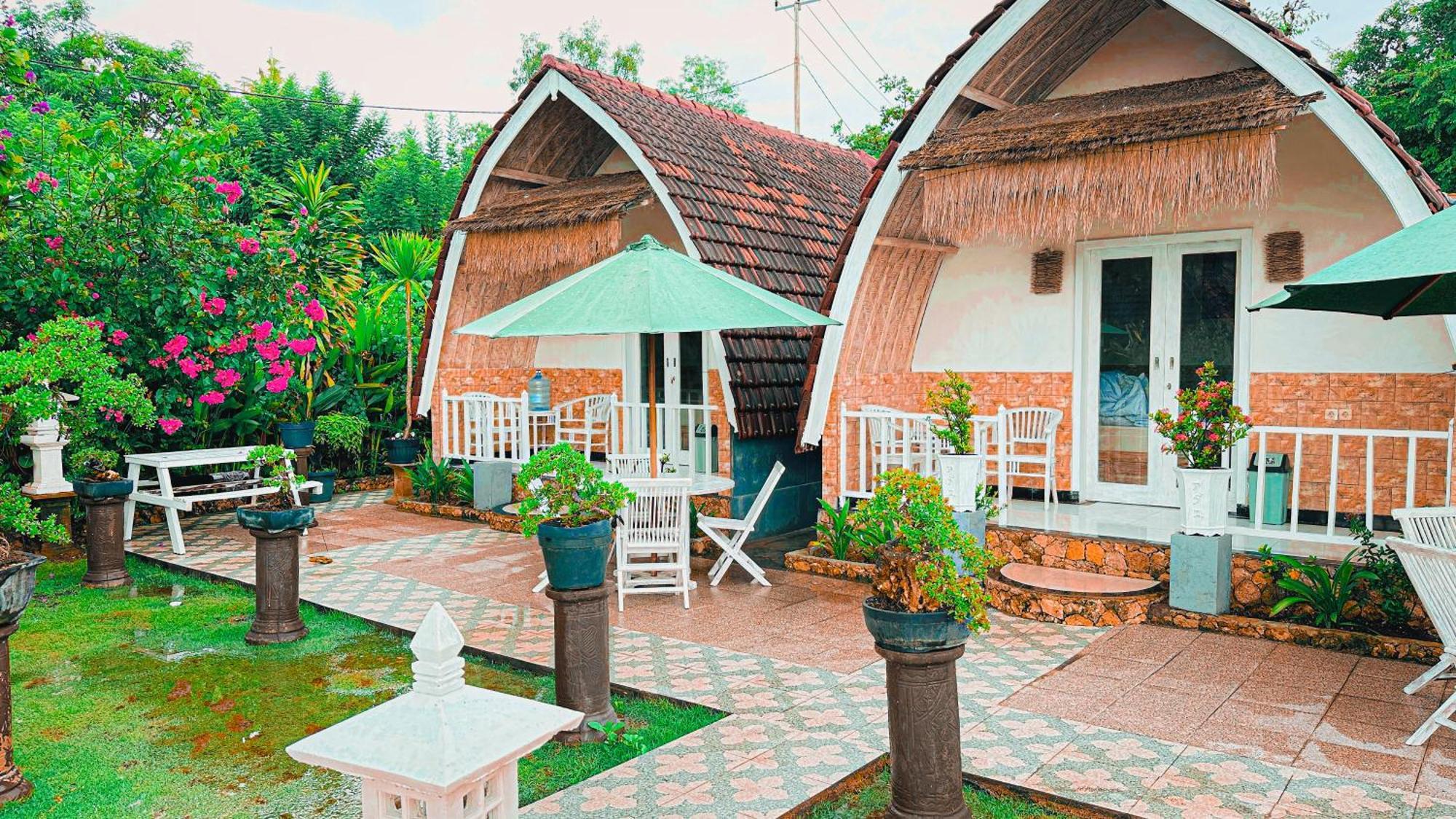 Penida Hills Hotel Batununggul Exterior photo